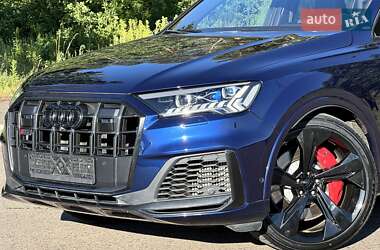 Позашляховик / Кросовер Audi SQ7 2020 в 