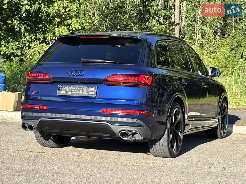 Внедорожник / Кроссовер Audi SQ7 2020 в Луцке