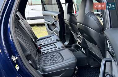 Позашляховик / Кросовер Audi SQ7 2020 в 