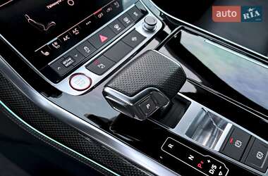 Позашляховик / Кросовер Audi SQ7 2020 в 