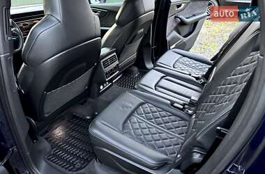 Позашляховик / Кросовер Audi SQ7 2020 в 