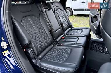 Позашляховик / Кросовер Audi SQ7 2020 в 