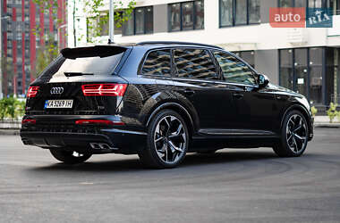 Внедорожник / Кроссовер Audi SQ7 2017 в 