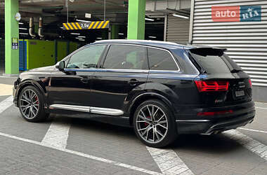 Внедорожник / Кроссовер Audi SQ7 2018 в 