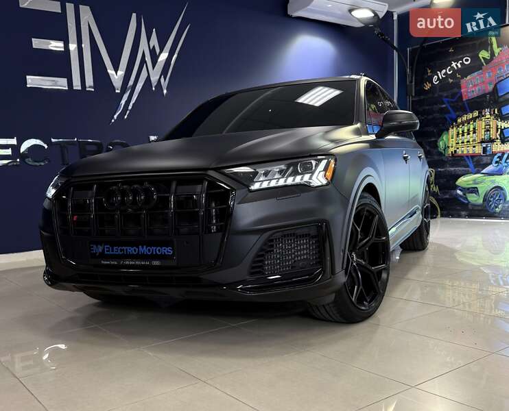 Позашляховик / Кросовер Audi SQ7 2020 в Кропивницькому