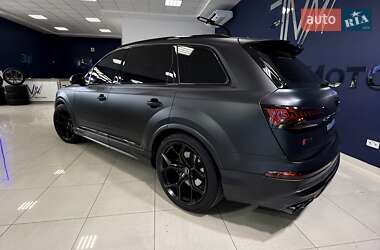 Внедорожник / Кроссовер Audi SQ7 2020 в 