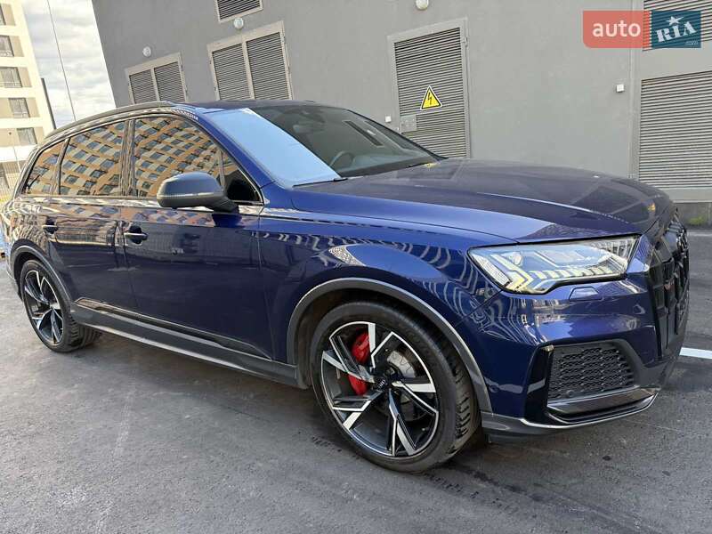 Внедорожник / Кроссовер Audi SQ7 2022 в Киеве