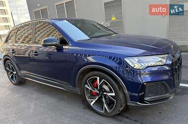 Внедорожник / Кроссовер Audi SQ7 2022 в 