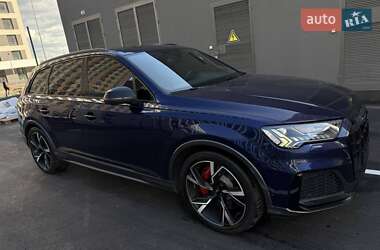 Внедорожник / Кроссовер Audi SQ7 2022 в 