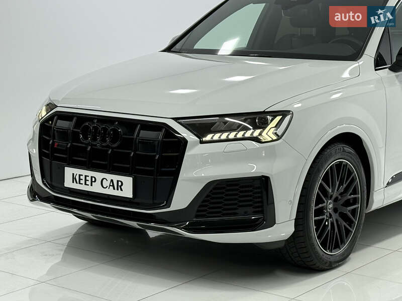 Внедорожник / Кроссовер Audi SQ7 2021 в Одессе