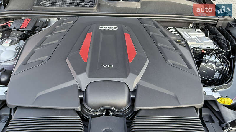 Внедорожник / Кроссовер Audi SQ7 2024 в Львове