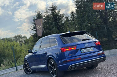 Внедорожник / Кроссовер Audi SQ7 2017 в 