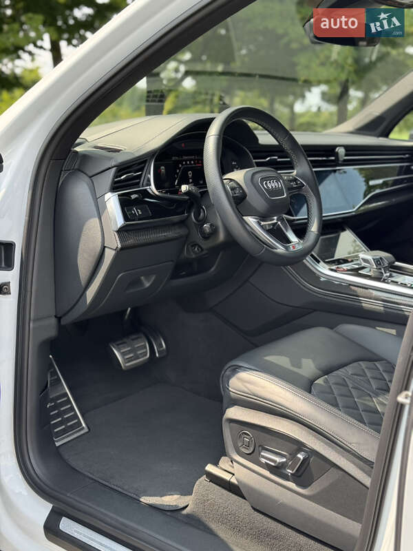 Внедорожник / Кроссовер Audi SQ7 2021 в Ивано-Франковске
