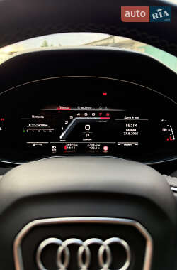 Внедорожник / Кроссовер Audi SQ7 2021 в 