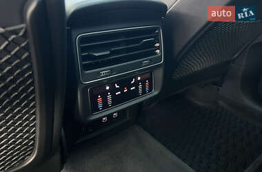 Внедорожник / Кроссовер Audi SQ7 2020 в 