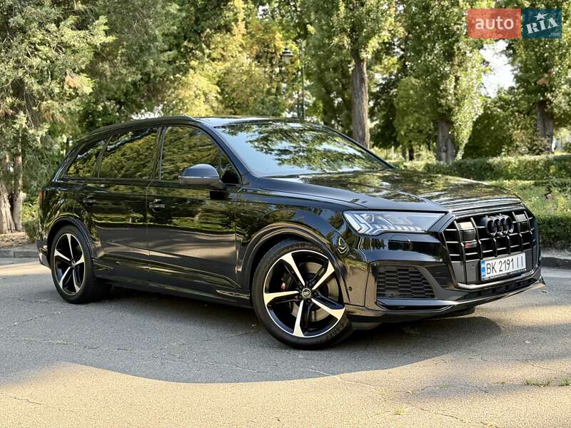 Позашляховик / Кросовер Audi SQ7 2023 в Києві