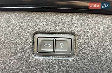Внедорожник / Кроссовер Audi SQ7 2023 в 