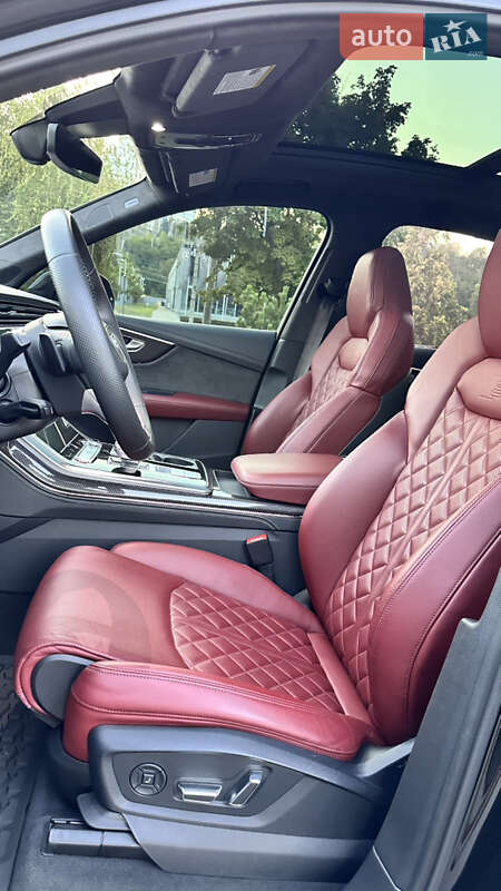 Внедорожник / Кроссовер Audi SQ7 2022 в Днепре