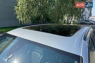 Внедорожник / Кроссовер Audi SQ7 2017 в 