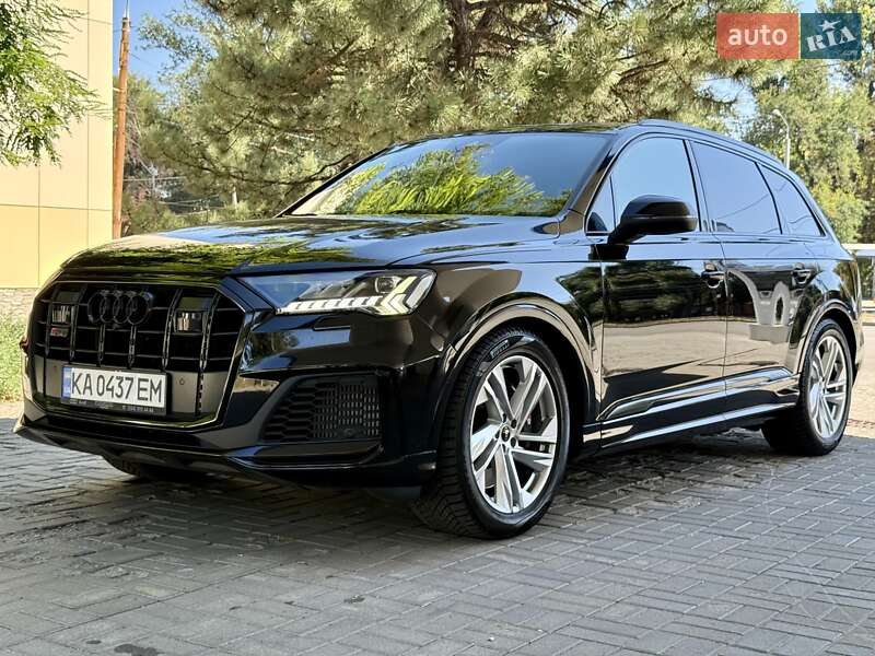 Внедорожник / Кроссовер Audi SQ7 2021 в Днепре