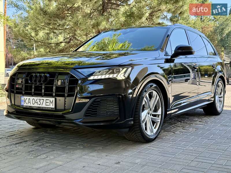 Внедорожник / Кроссовер Audi SQ7 2021 в Днепре