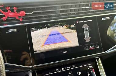 Внедорожник / Кроссовер Audi SQ7 2021 в 
