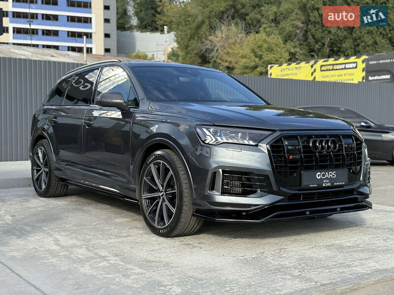 Позашляховик / Кросовер Audi SQ7 2020 в Києві