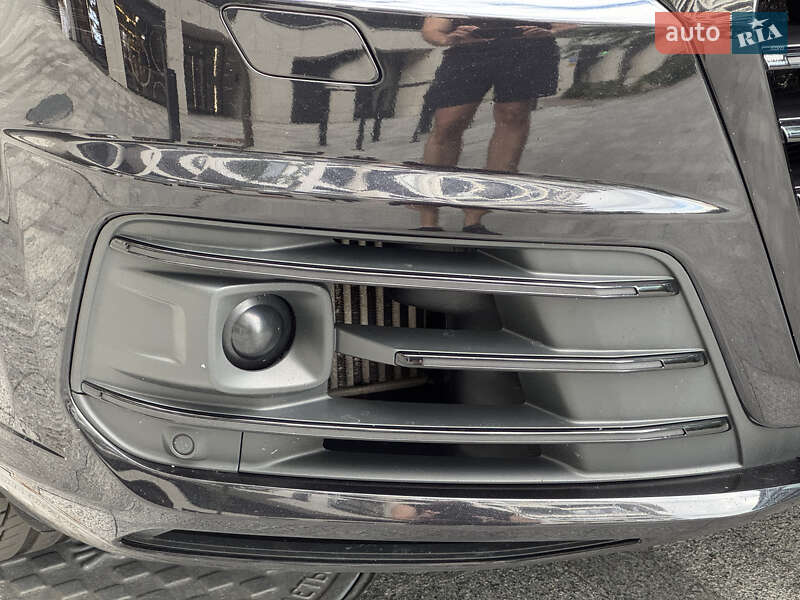 Внедорожник / Кроссовер Audi SQ7 2016 в Киеве