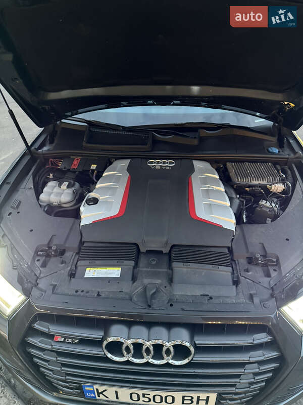 Внедорожник / Кроссовер Audi SQ7 2018 в Киеве фото 5 Внедорожник / Кроссовер Audi SQ7 2018 в Киеве