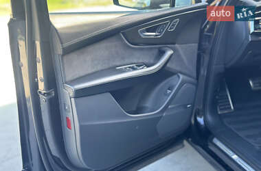 Внедорожник / Кроссовер Audi SQ7 2020 в 