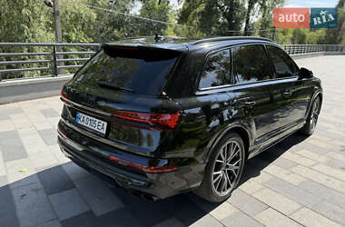 Внедорожник / Кроссовер Audi SQ7 2019 в 