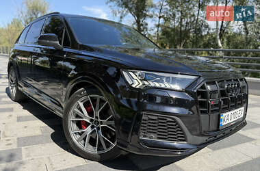 Внедорожник / Кроссовер Audi SQ7 2019 в 