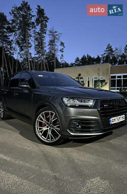 Внедорожник / Кроссовер Audi SQ7 2018 в 