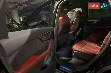 Внедорожник / Кроссовер Audi SQ7 2023 в 