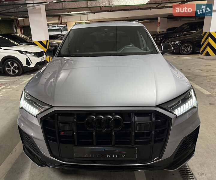 Внедорожник / Кроссовер Audi SQ7 2020 в Киеве