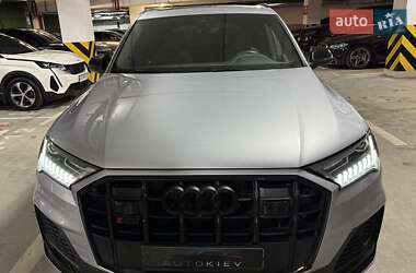 Внедорожник / Кроссовер Audi SQ7 2020 в 