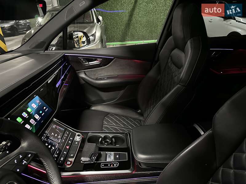 Внедорожник / Кроссовер Audi SQ7 2020 в Киеве