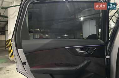 Внедорожник / Кроссовер Audi SQ7 2020 в 