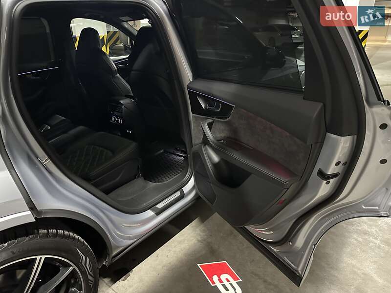 Внедорожник / Кроссовер Audi SQ7 2020 в Киеве