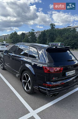 Позашляховик / Кросовер Audi SQ7 2017 в 