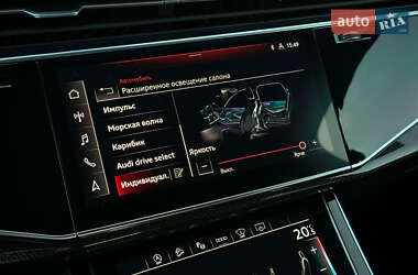 Внедорожник / Кроссовер Audi SQ7 2021 в 