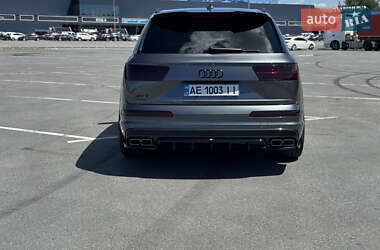 Внедорожник / Кроссовер Audi SQ7 2018 в 