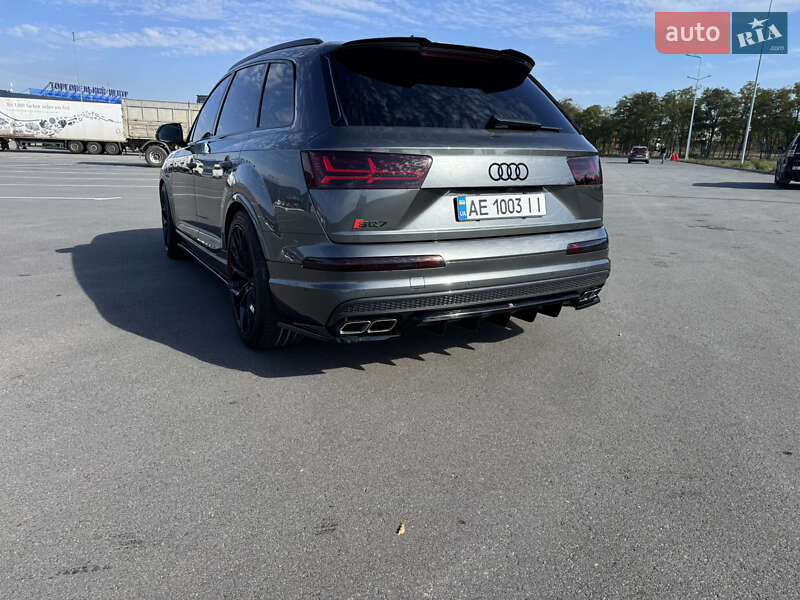 Внедорожник / Кроссовер Audi SQ7 2018 в Днепре