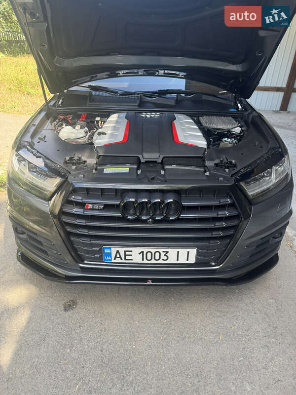 Внедорожник / Кроссовер Audi SQ7 2018 в Днепре