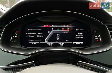 Внедорожник / Кроссовер Audi SQ7 2020 в 