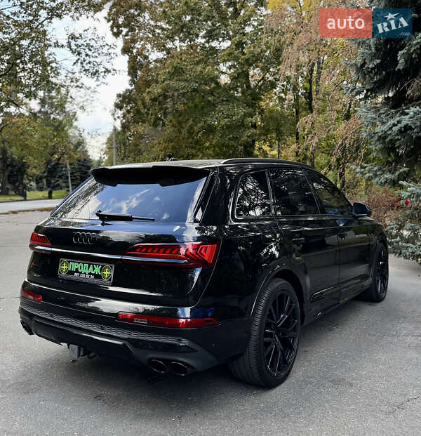Внедорожник / Кроссовер Audi SQ7 2022 в Днепре