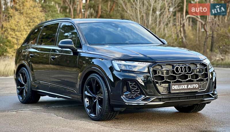 Внедорожник / Кроссовер Audi SQ7 2024 в Киеве