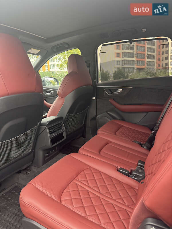 Внедорожник / Кроссовер Audi SQ7 2023 в Львове фото 17 Внедорожник / Кроссовер Audi SQ7 2023 в Львове