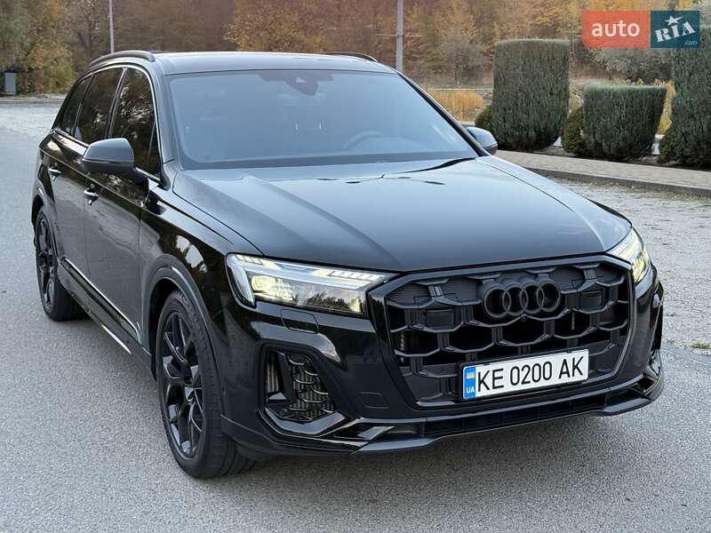 Позашляховик / Кросовер Audi SQ7 2024 в Дніпрі фото 2 Позашляховик / Кросовер Audi SQ7 2024 в Дніпрі