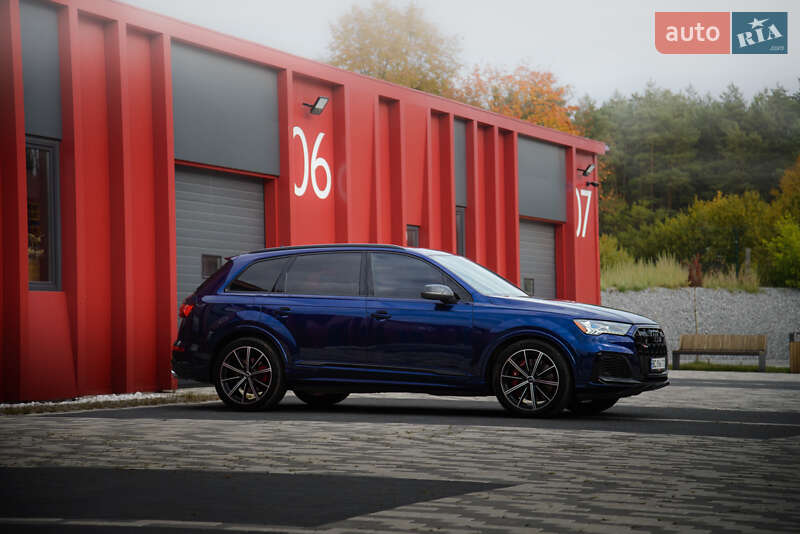 Внедорожник / Кроссовер Audi SQ7 2020 в Львове